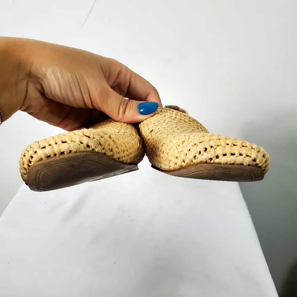 Zara Natural Colored Braided Hand Woven Flat Shoes - Picture 12 of 13